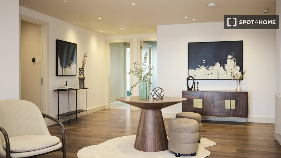 Apartment London, 4 beds, 360m² — photo 17