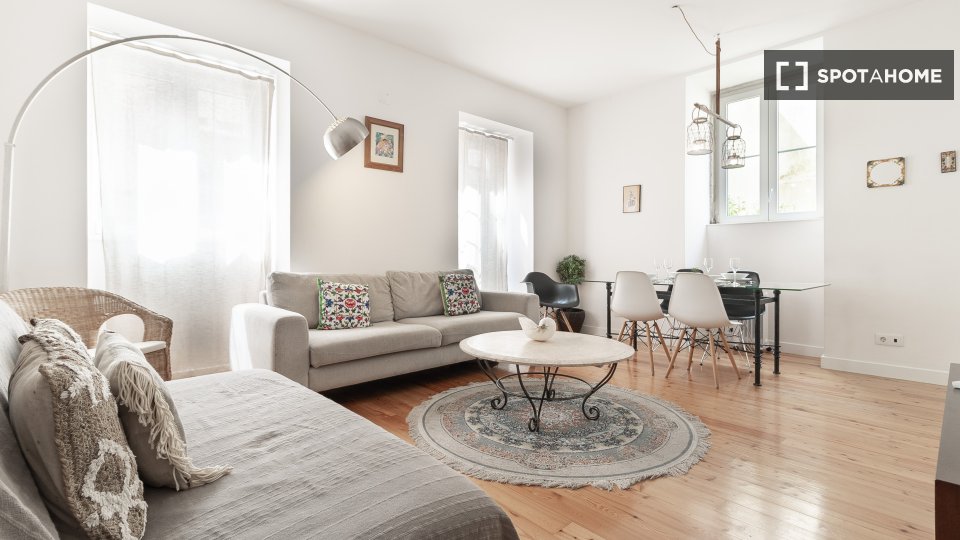 Apartment Lisbon, 2 beds — photo 32