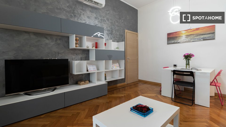 Apartment Milan, 1 bed, 63m² — photo 11
