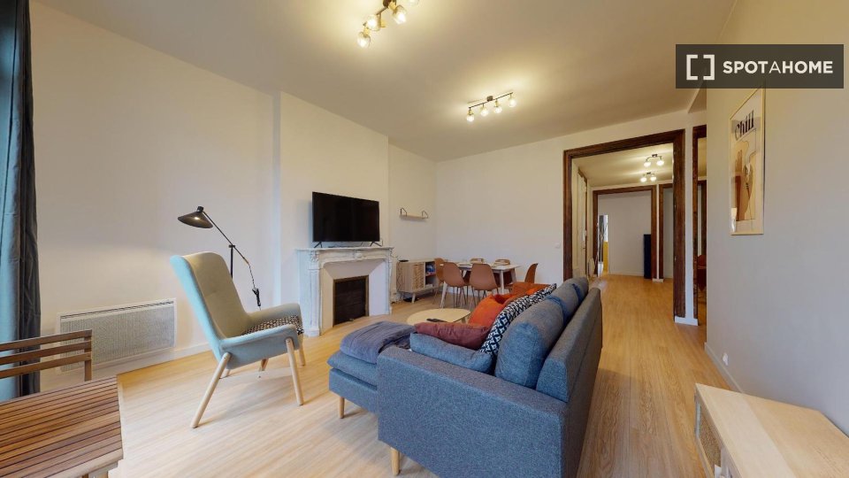 Double room Marseille, 18 beds — photo 4