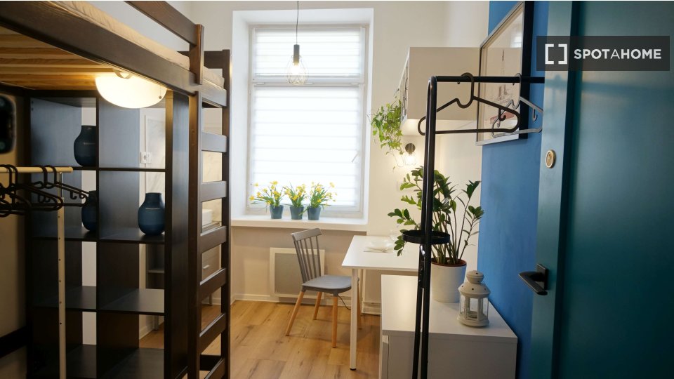 Double room Lodz, 1 bed, 10m² — photo 9