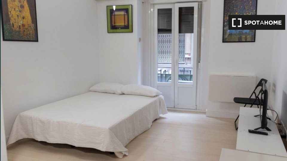 Apartment mono Madrid, 27m² — photo 3