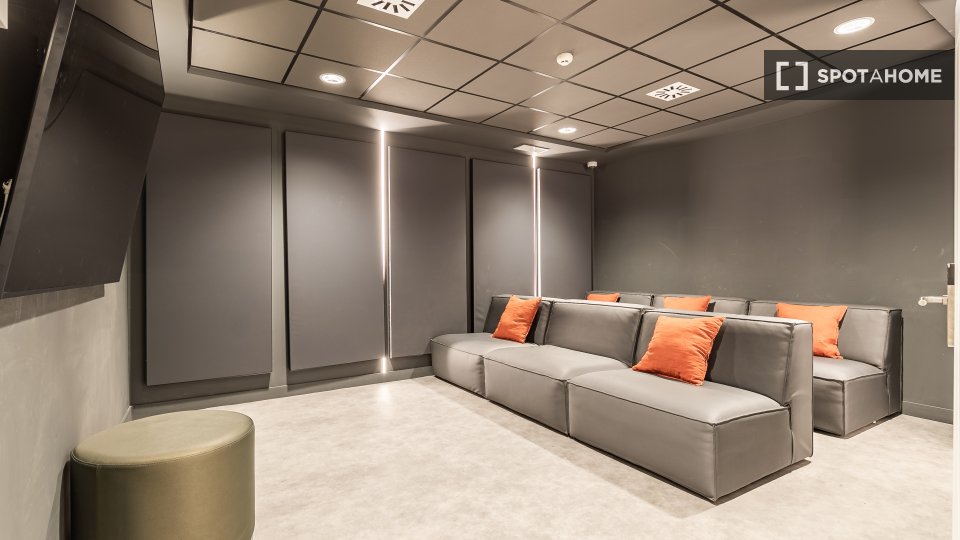 Apartment Madrid, 1 bed — photo 14