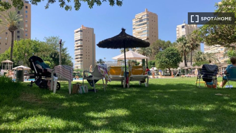 Apartment Malaga, 3 beds, 100m² — photo 2