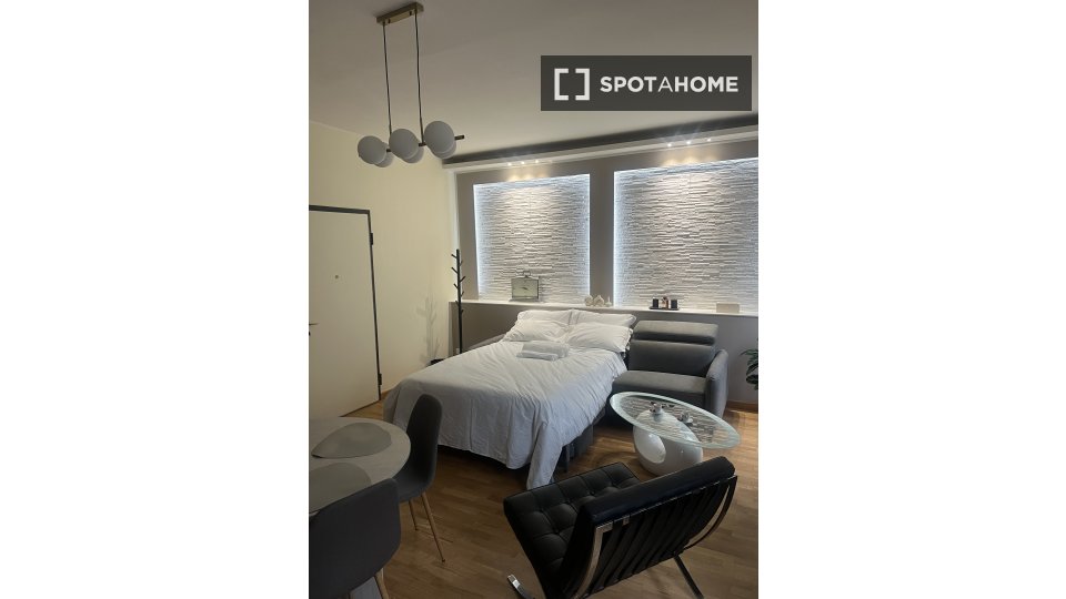 Apartment Turin, 1 bed, 67m² — photo 11