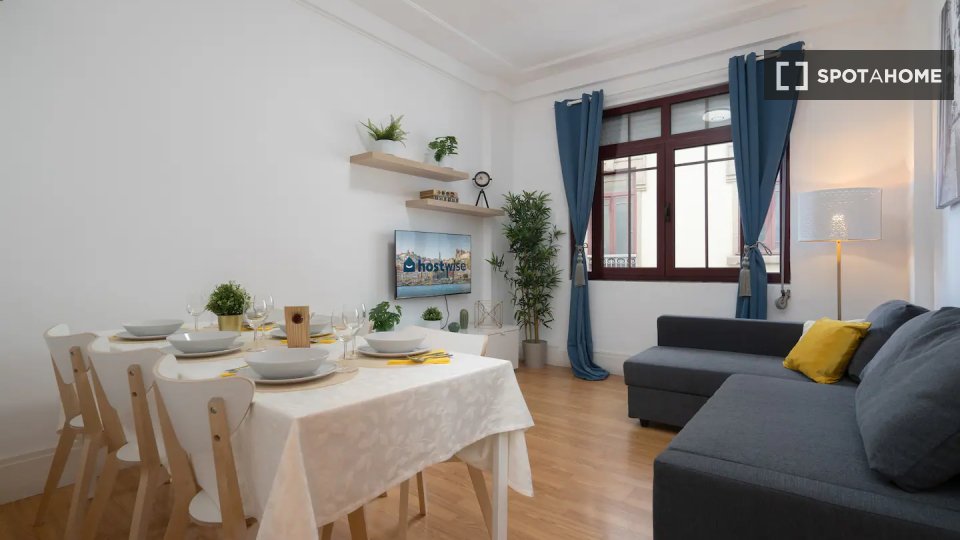 Apartment Porto, 3 beds — photo 2
