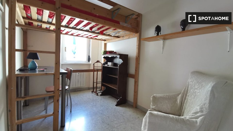 Double room Rome, 4 beds — photo 1