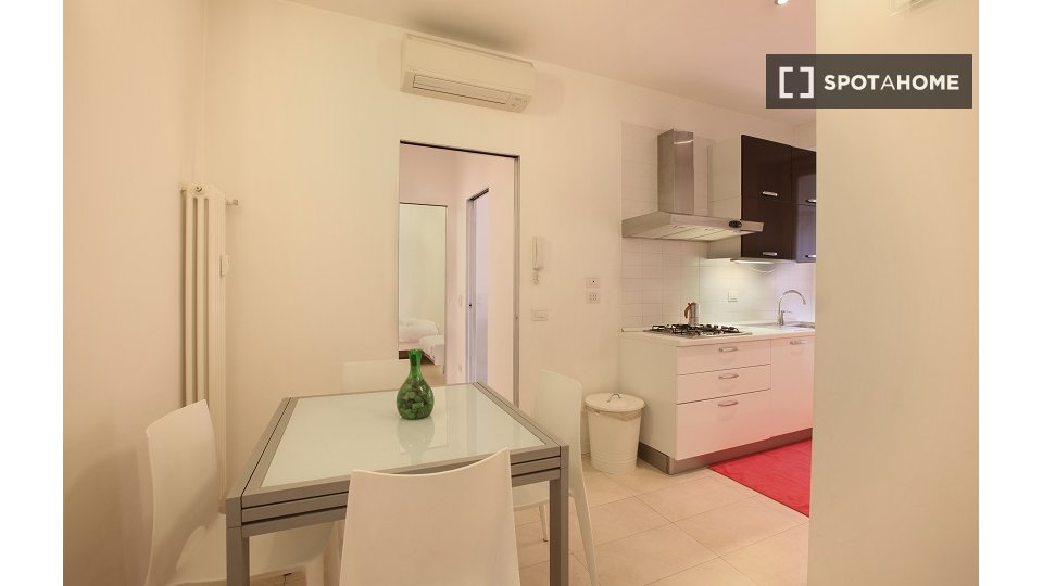 Apartment Milan, 2 beds, 85m² — photo 17