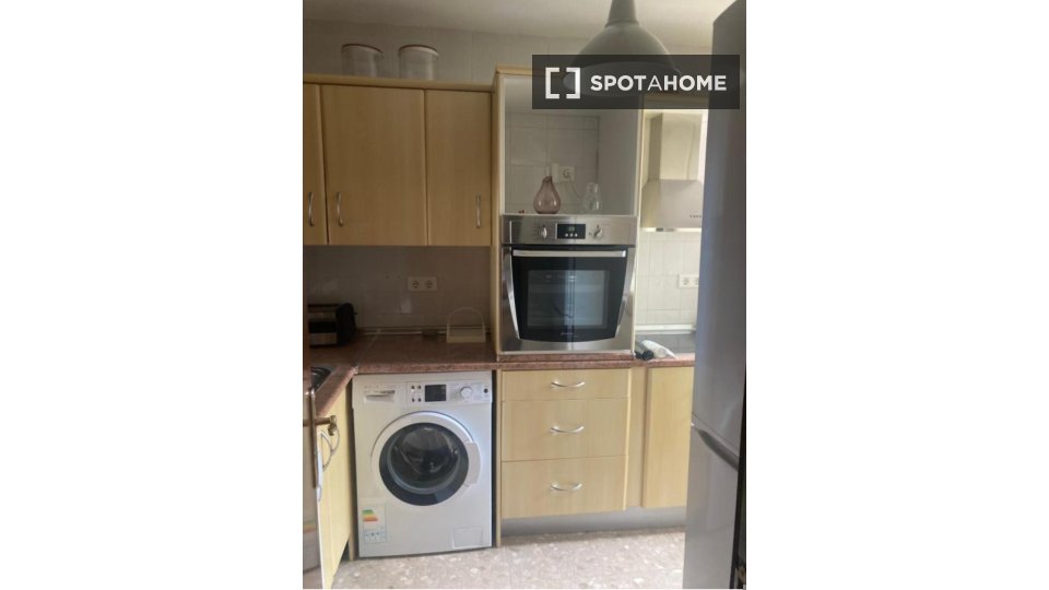 Apartment Malaga, 3 beds, 100m² — photo 3