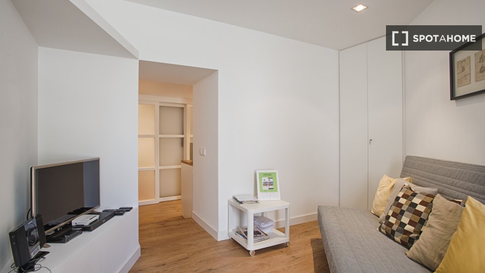 Apartment mono Lisbon, 36m² — photo 4