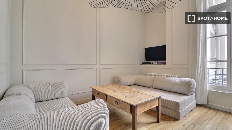 Appartamento con 1 camera da letto in affitto a Saint-Merri, Parigi - a Parigi