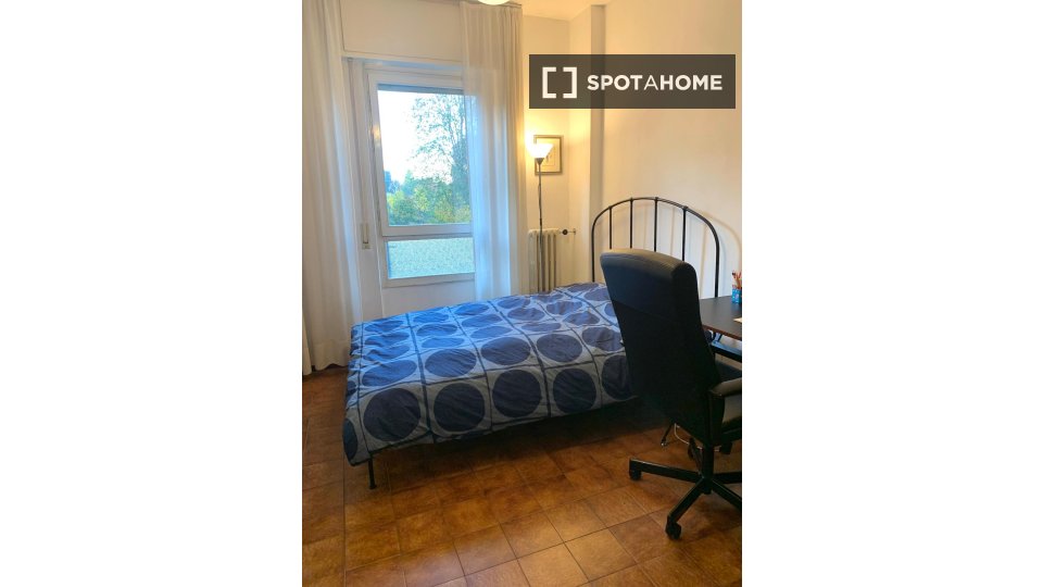 Double room Milan, 1 bed, 80m² — photo 4