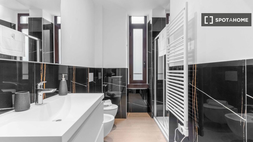 Apartment Milan, 2 beds, 80m² — photo 17