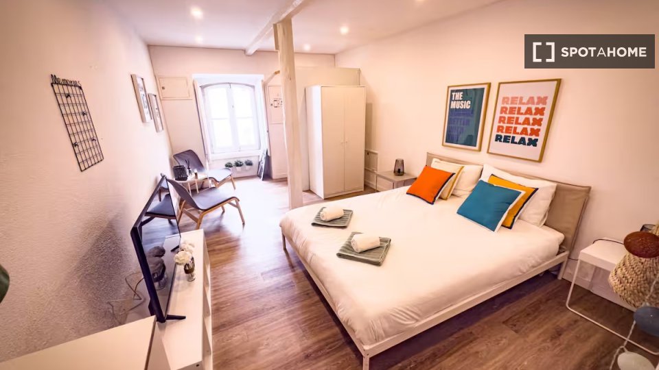 Apartment Lisbon, 1 bed — photo 19