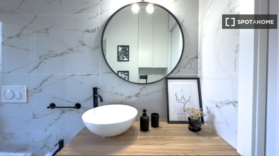 Apartment Milan, 1 bed, 30m² — photo 15