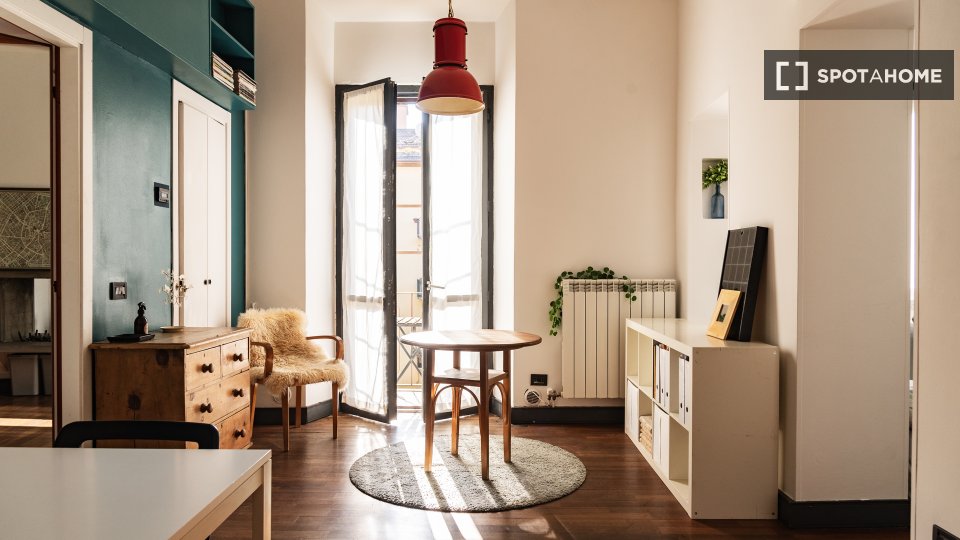 Apartment Milan, 1 bed — photo 1