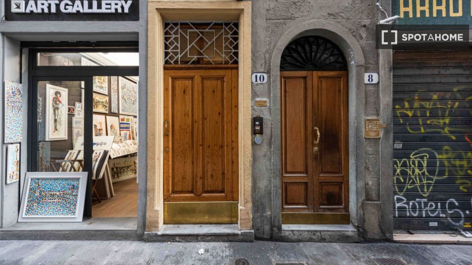 Apartment Florence, 1 bed — photo 11