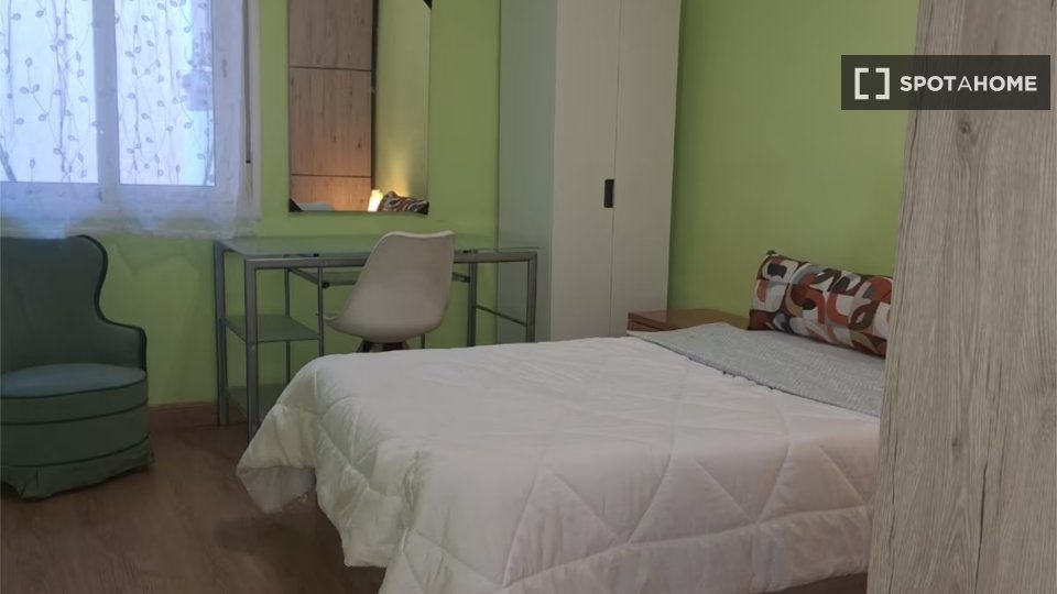 Double room Barcelona, 2 beds — photo 1