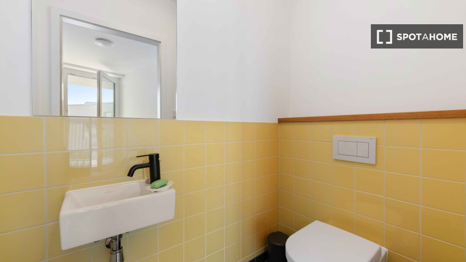 Double room Munich, 5 beds, 148m² — photo 6