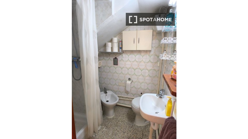Apartment Granada, 4 beds, 114m² — photo 5