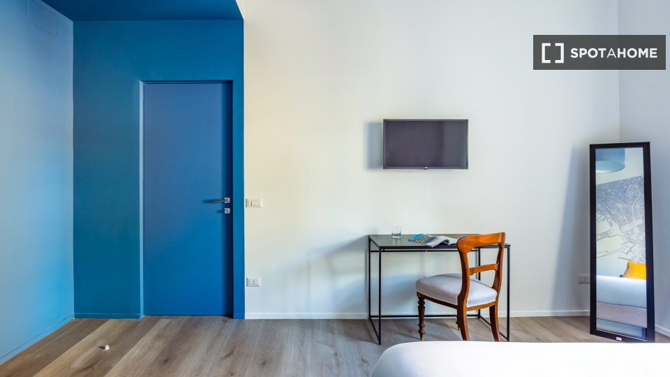 Apartment Naples, 1 bed — photo 15