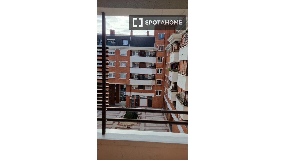 Camera doppia Bilbao, 3 camere, 86m² — foto 15