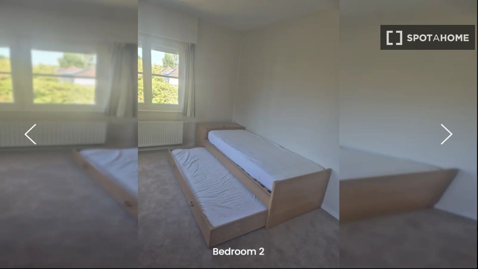 Double room Brussels, 5 beds — photo 46