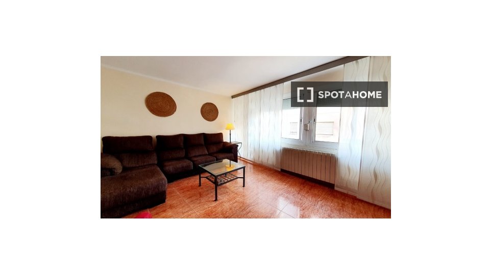 Apartment Barcelona, 3 beds, 75m² — photo 3