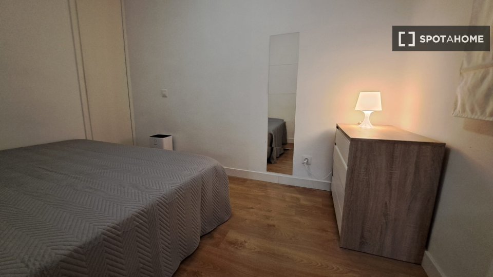Apartment Madrid, 3 beds, 75m² — photo 5