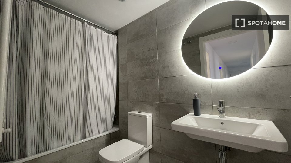 Double room Santander, 4 beds, 100m² — photo 4