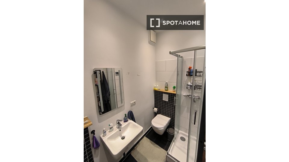 Apartment Berlin, 2 beds, 48m² — photo 13