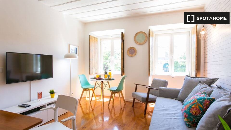 Studio apartment for rent in Estrela, Lisbon (ref 429469) Spotahome