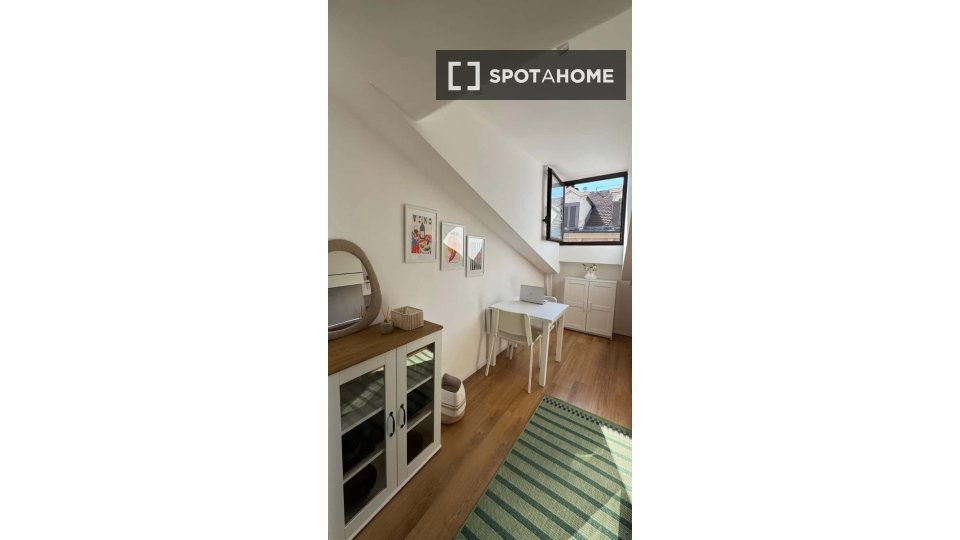 Apartment Turin, 1 bed, 34m² — photo 5