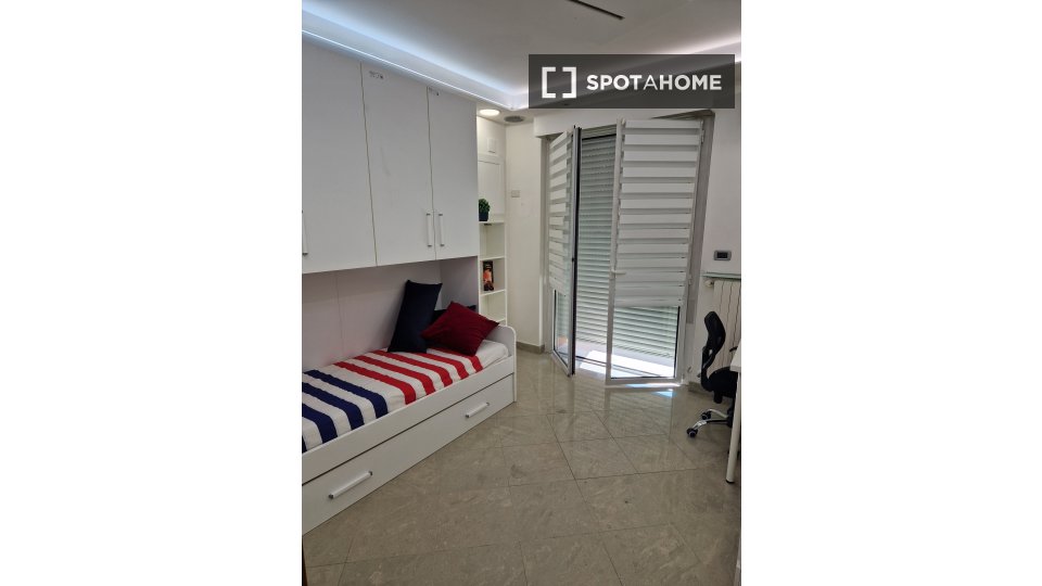 Double room Turin, 5 beds, 136m² — photo 11