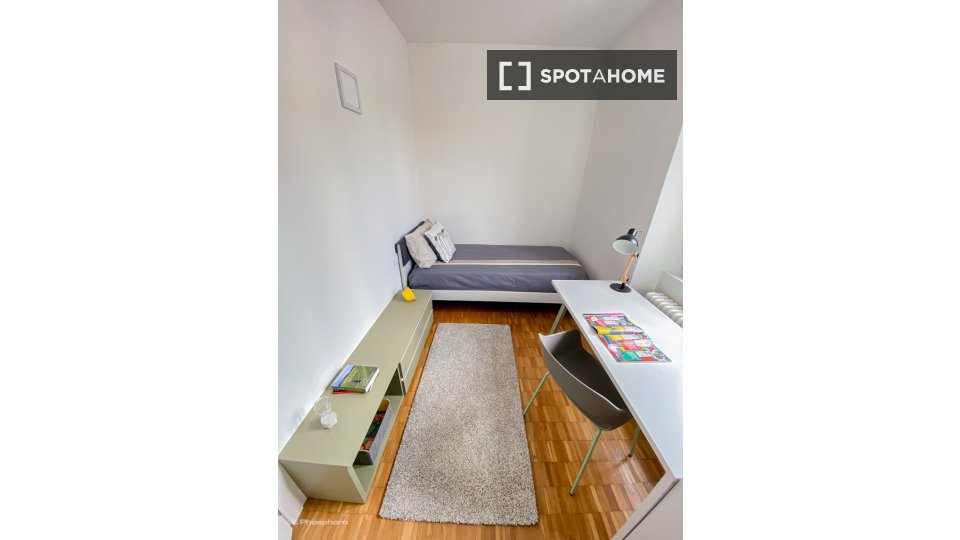 Double room Trento, 3 beds — photo 3