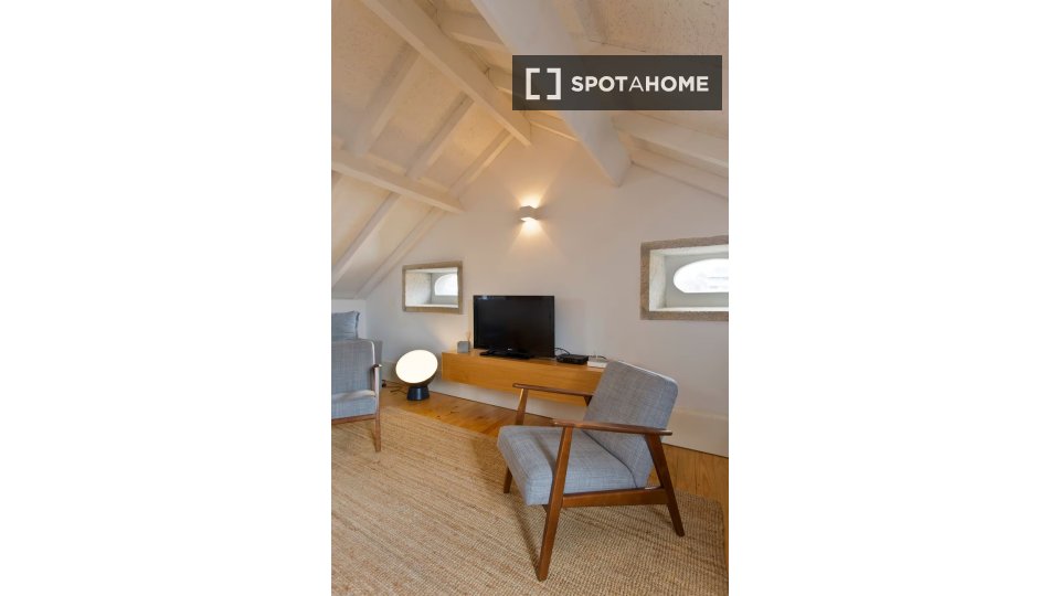 Apartment Porto, 1 bed — photo 2