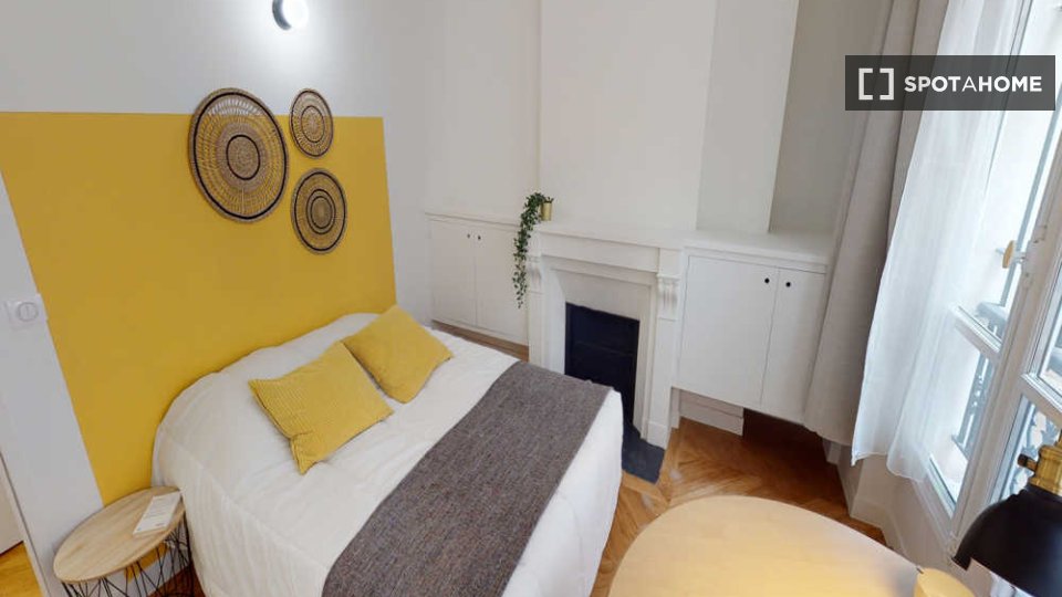Double room Paris, 9 beds, 220m² — photo 17