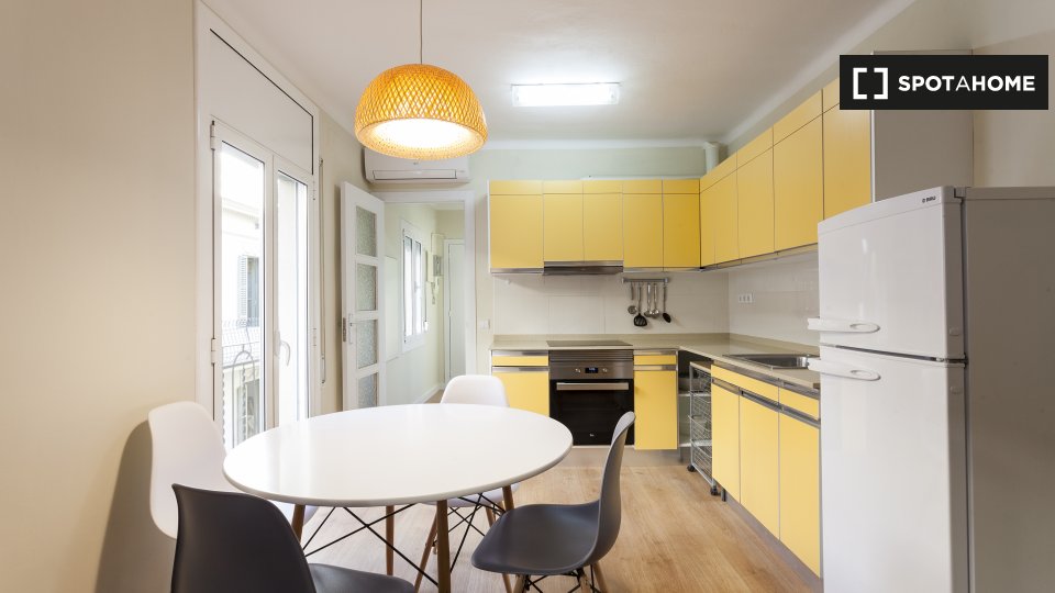 Apartment Barcelona, 2 beds, 50m² — photo 7