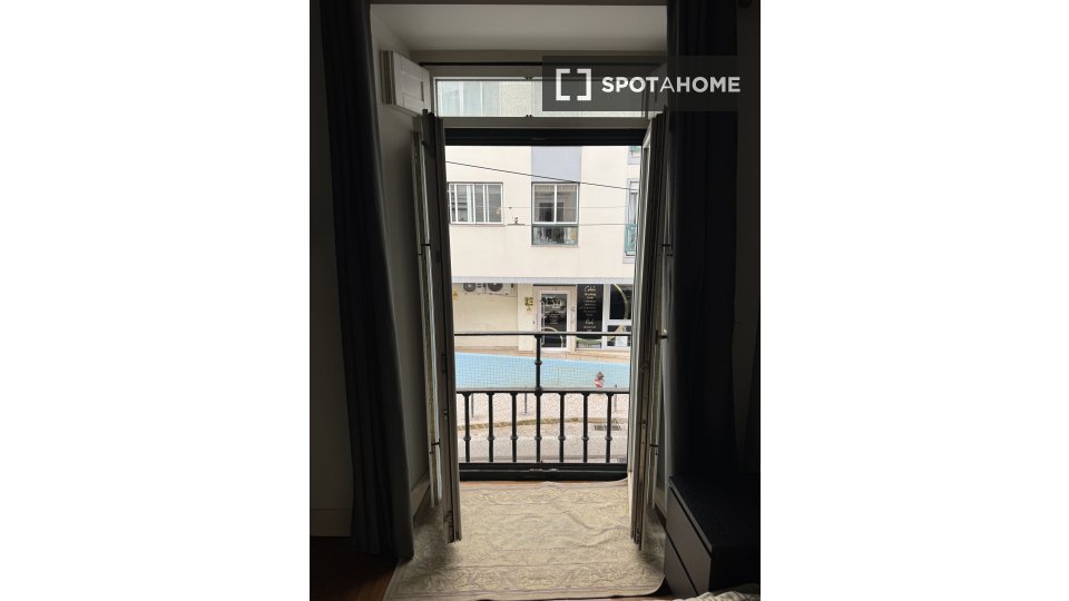 Apartment Lisbon, 1 bed — photo 15