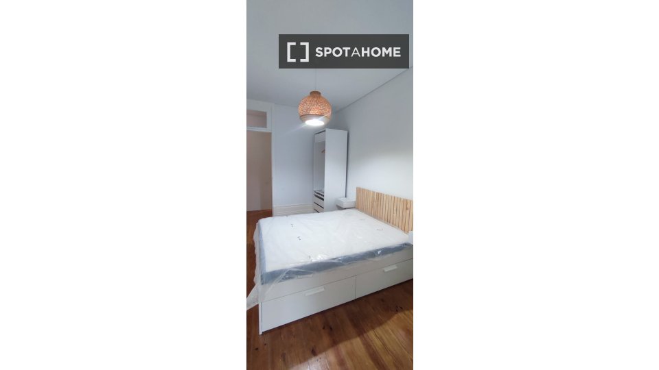 Apartment Porto, 2 beds, 100m² — photo 5