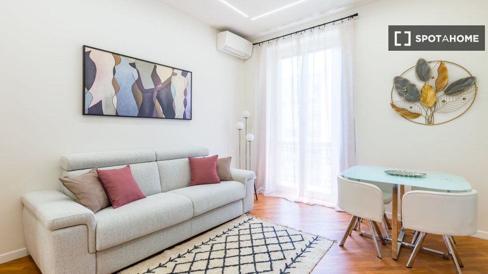 Apartment Naples, 1 bed, 71m² — photo 1