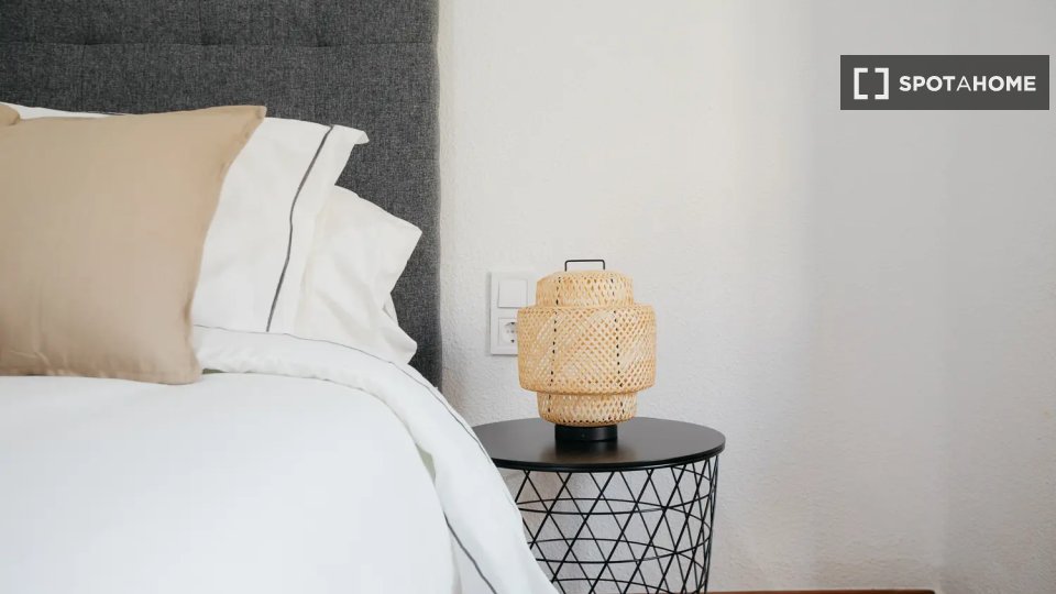 Double room Valencia, 5 beds — photo 9