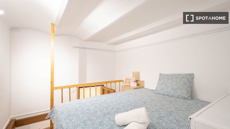 Double room Barcelona, 4 beds — photo 7