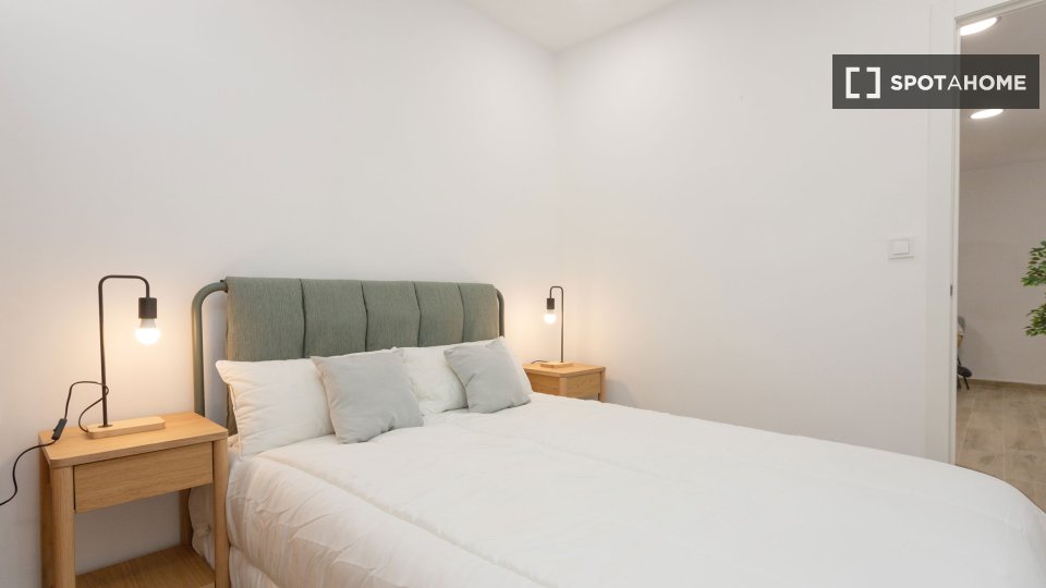Apartment Barcelona, 1 bed, 45m² — photo 17