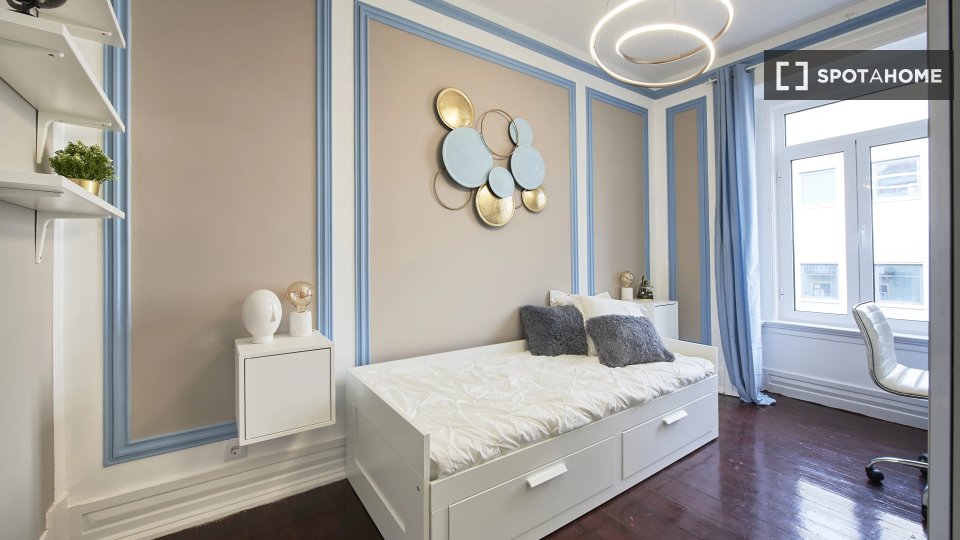 Double room Lisbon, 7 beds — photo 10
