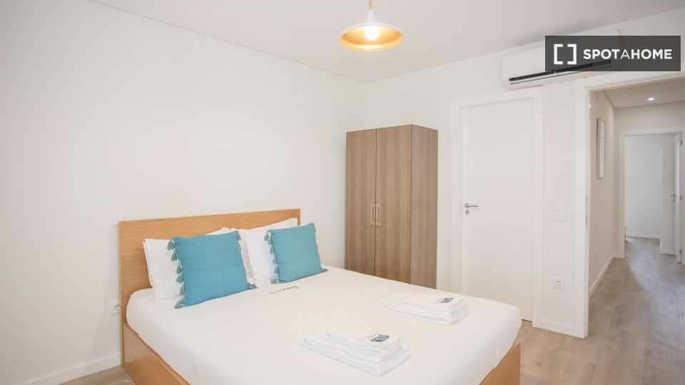 Apartment Porto, 6 beds, 135m² — photo 17