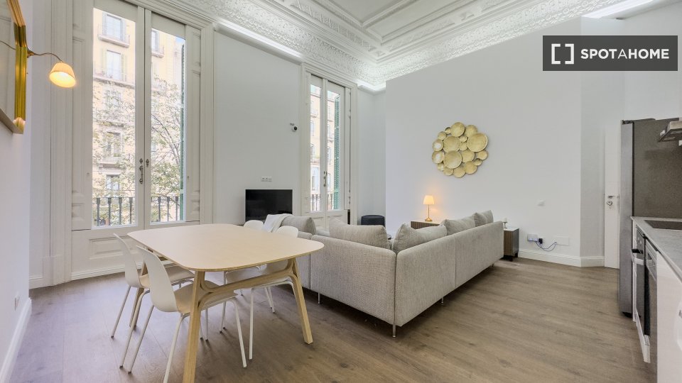 Apartment Barcelona, 3 beds, 150m² — photo 3