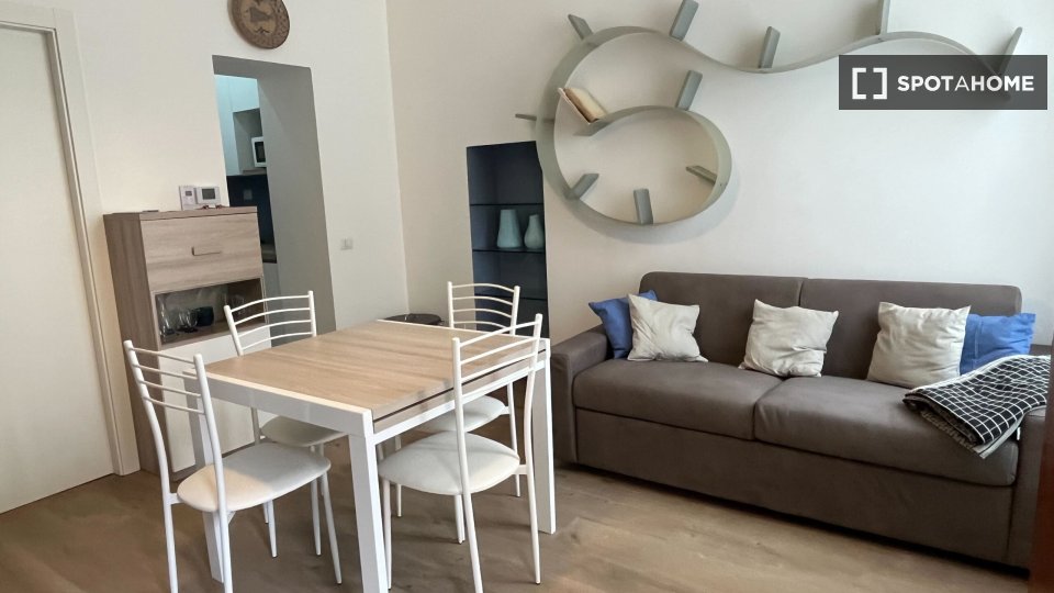 Apartment Milan, 1 bed — photo 1