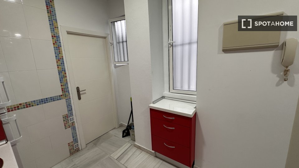 Apartment mono Seville — photo 21