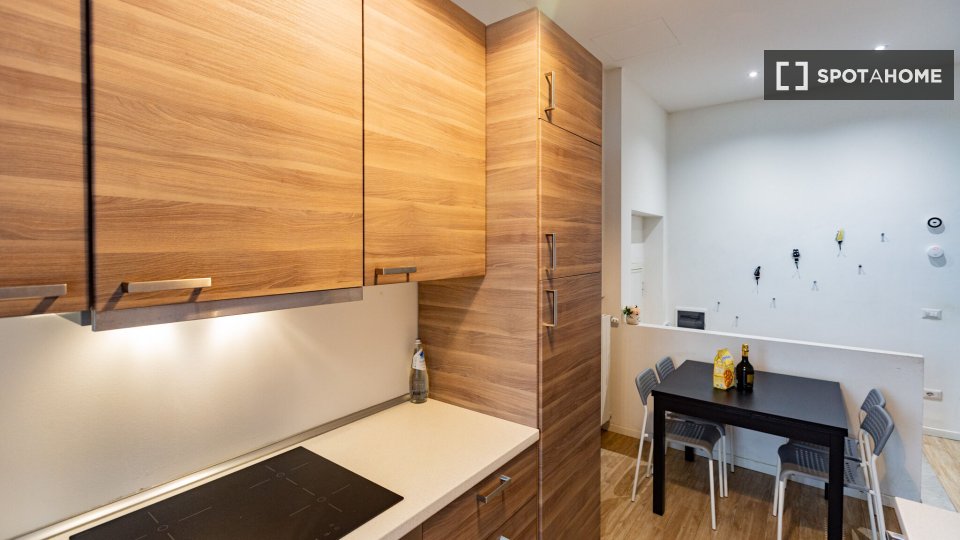 Apartment Milan, 1 bed, 50m² — photo 2